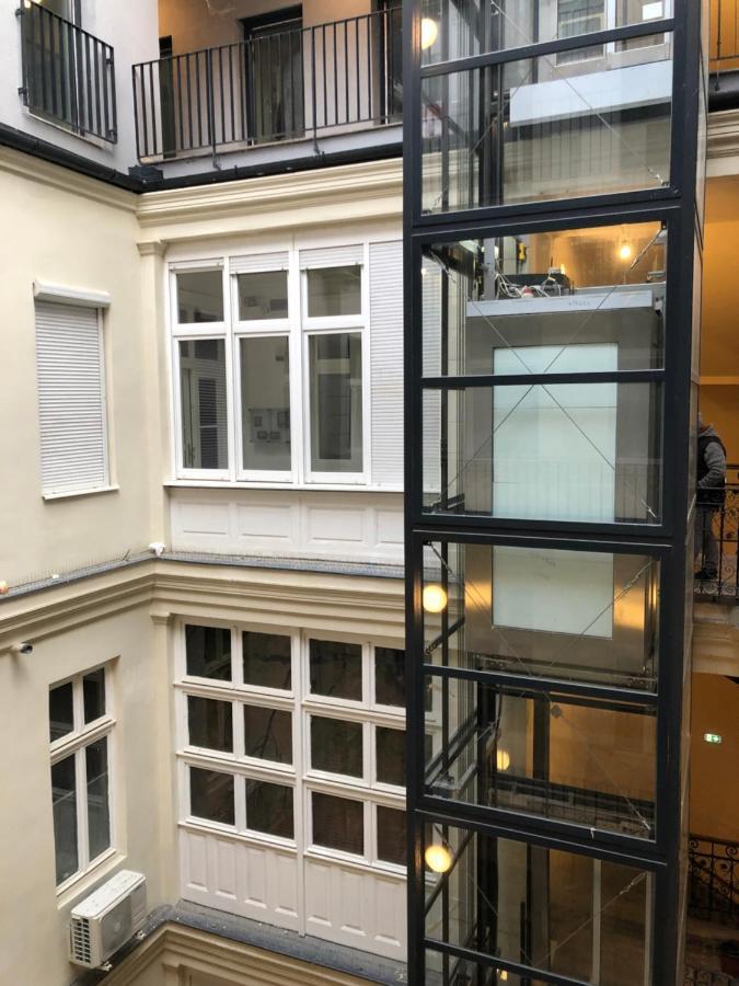 Pau18 Apartments Budapest Luaran gambar