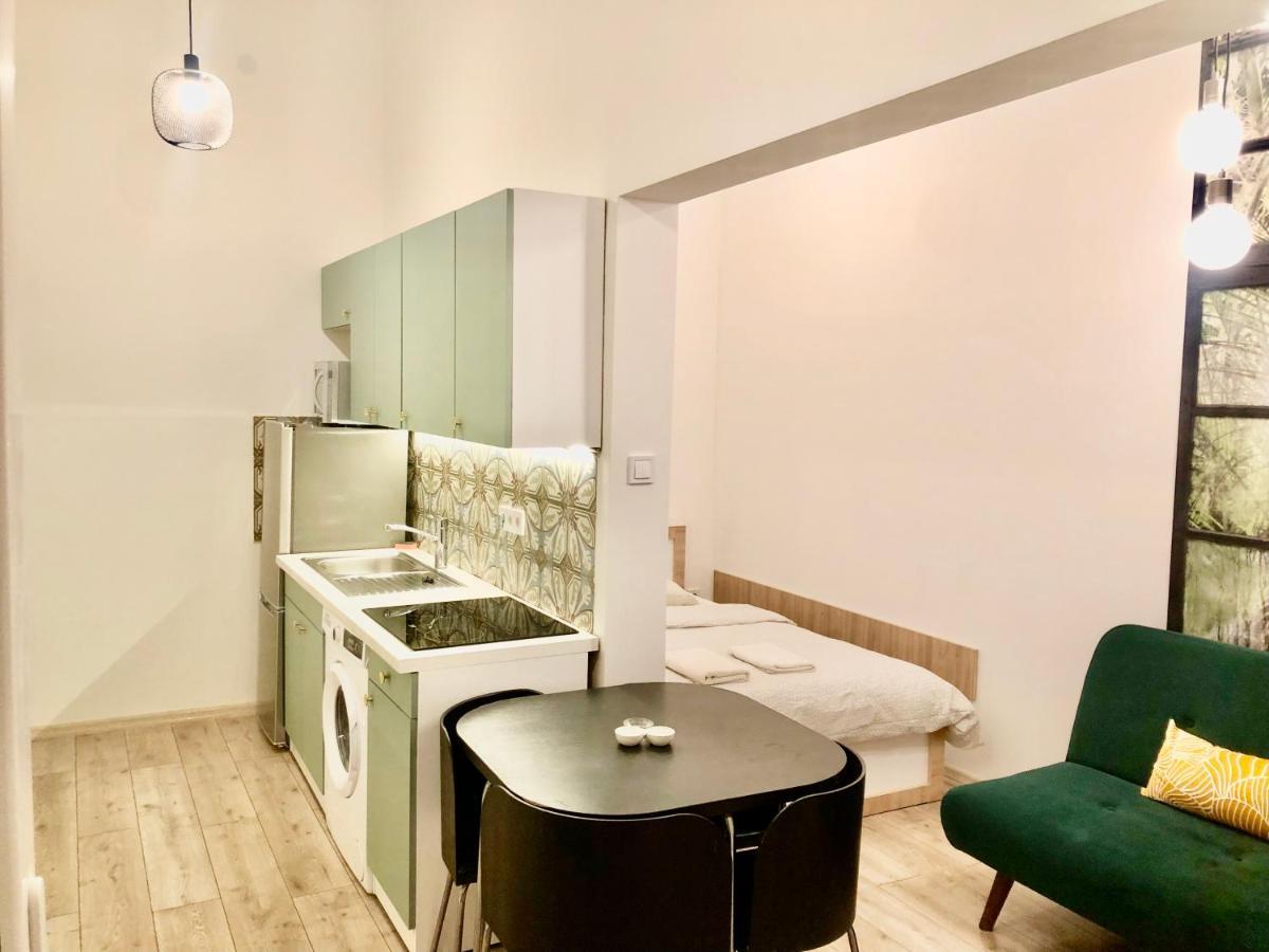 Pau18 Apartments Budapest Luaran gambar