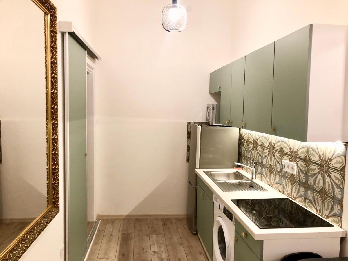 Pau18 Apartments Budapest Luaran gambar